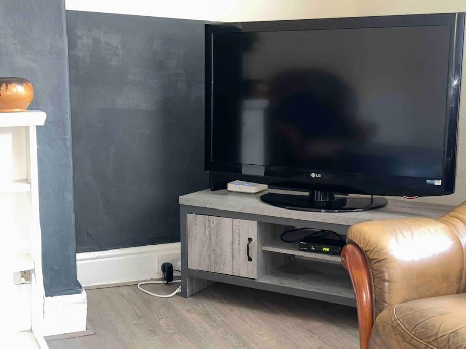 Clevedon House Apartment Manchester Exterior photo